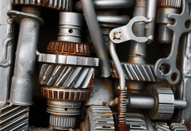 Co to jest CVT (Continuously Variable Transmission) i jak się różni od tradycyjnych skrzyń biegów?