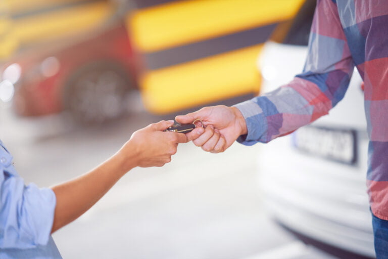 gdzie sprzedać samochód od ręki